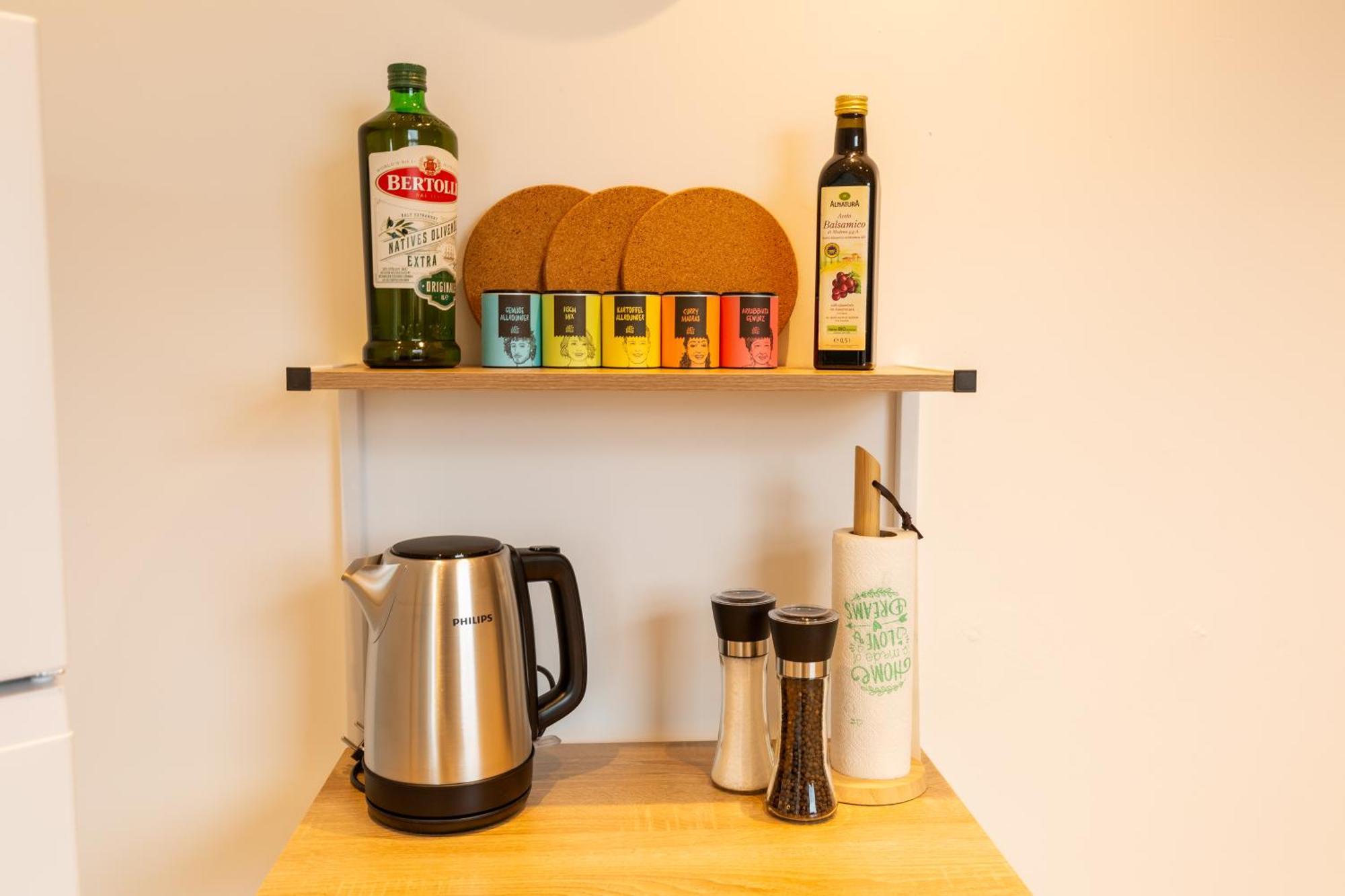 Soulscape Kompakter Loft-wohnraum Mit Lift Direkt In Wohnung, Modern, Zentrumsnah, Gratis Wifi Apartment